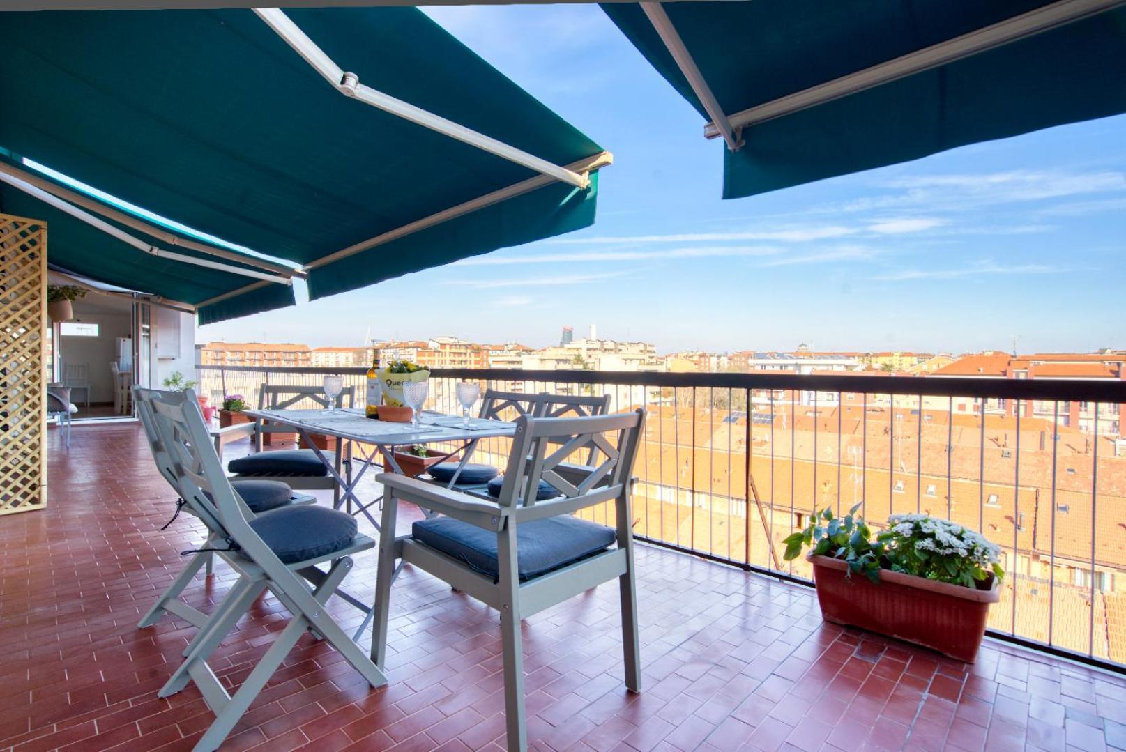 Spacious Penthouse With Panoramic Terrace - 20 Minutes From San Siro & Duomo มิลาน ภายนอก รูปภาพ