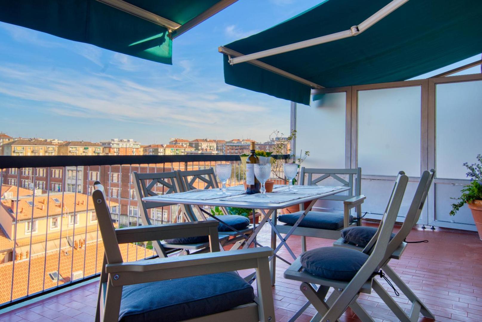 Spacious Penthouse With Panoramic Terrace - 20 Minutes From San Siro & Duomo มิลาน ภายนอก รูปภาพ